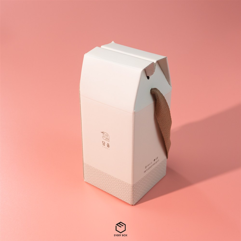 원터치 A형 E골합지 80.5 × 80.5 × 127mm 제작 사례 이미지 1 / 12